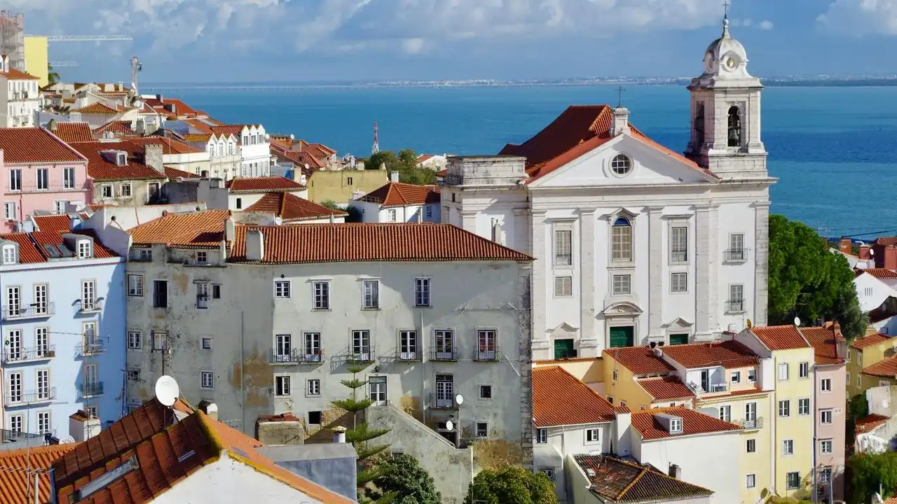 The 100 Most Common Portuguese Words Every Beginner Needs