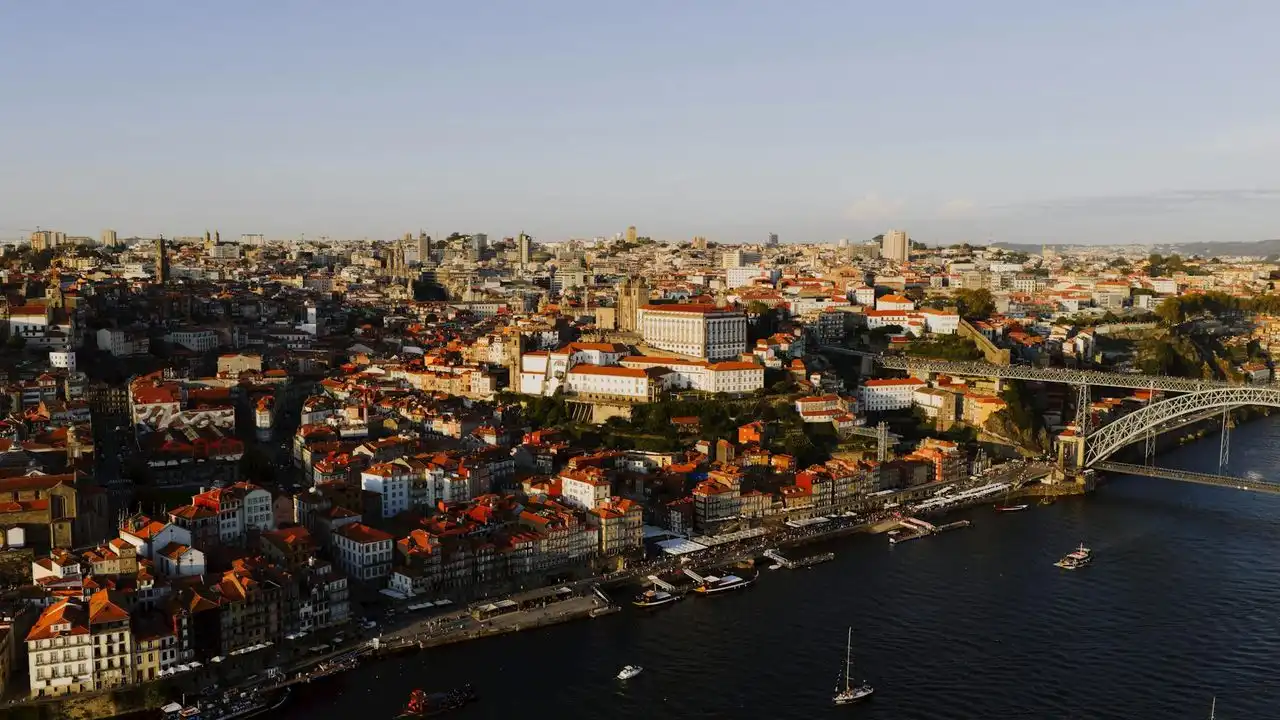 Is Portuguese Hard To Learn For English Speakers?